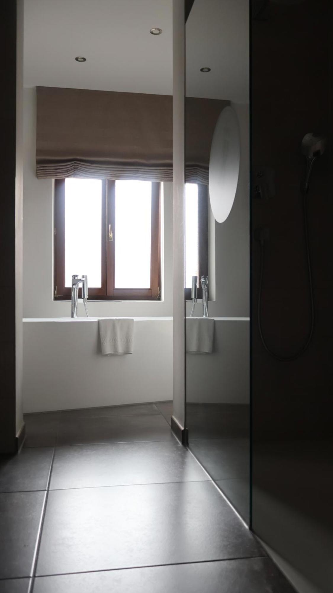 Alexxanders Hotel & Boardinghouse, Restaurant Chemnitz Habitación foto
